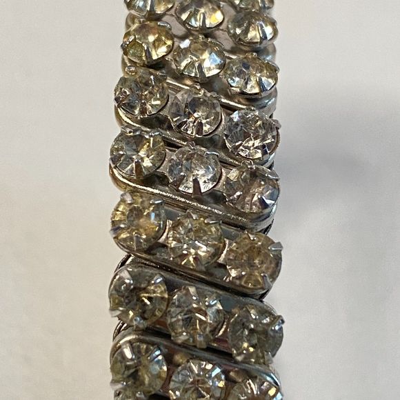 Vintage Bracelet Clear Rhinestones Pave' Stretch - Picture 6 of 8